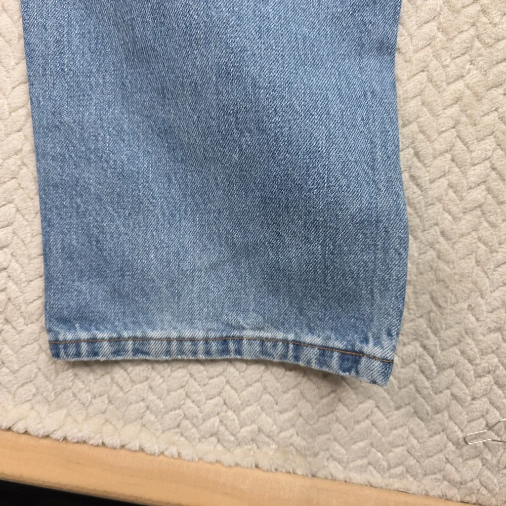 Vintage‎ Levis 505 Mens Jeans 38x32 Made in USA Light Wash Straight Leg 2000s